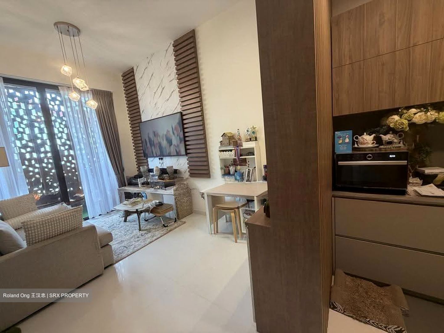 Parksuites (D10), Apartment #630602771